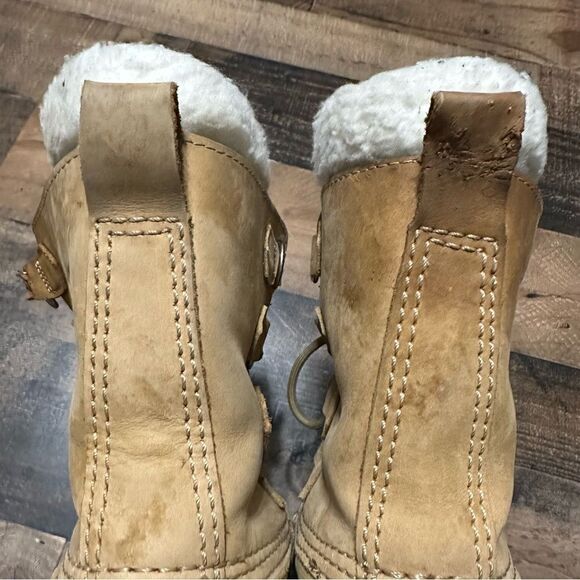 Sorel Caribou Boots - Picture 9 of 11